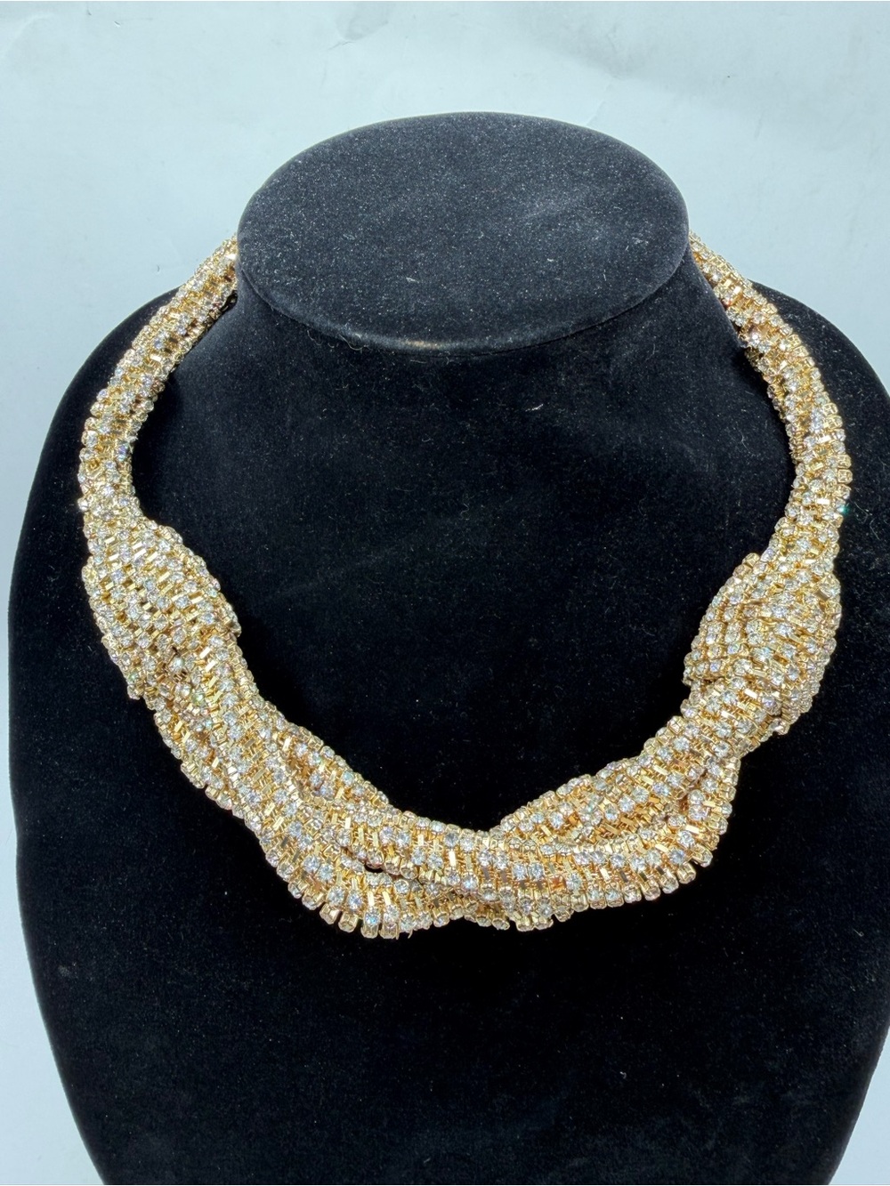 Twisted Gold Crystal Choker Necklace - Women Jewelry